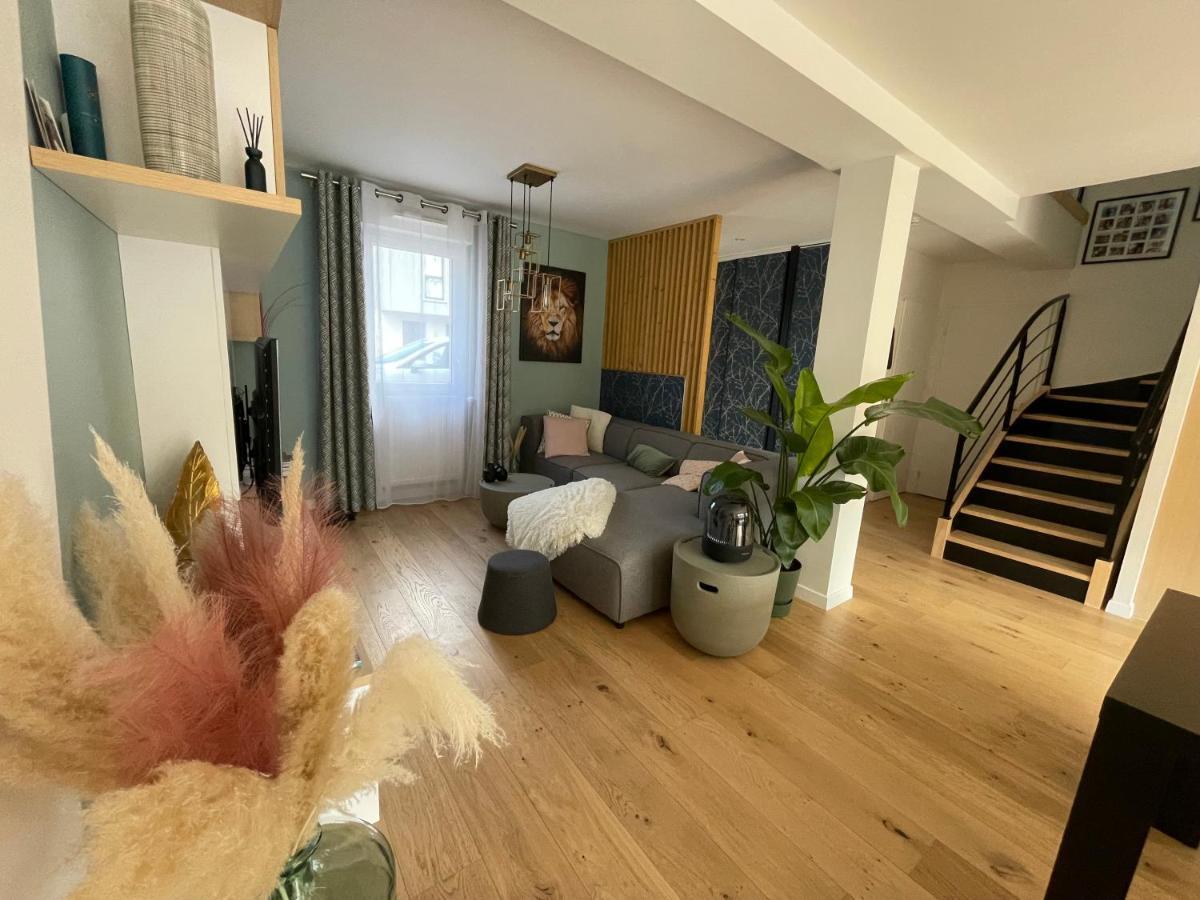 Agreable Maison Neuve Angers Centre-Madeleine Экстерьер фото
